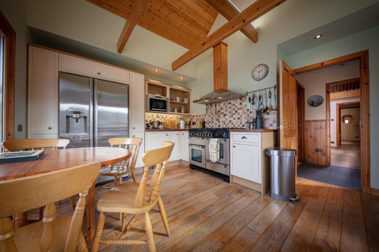 Shore Cottage Isle Of Skye Portree Extérieur photo